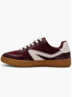 DV by Dolce Vita Voyage St. Sneaker – Burgundy Multi – Size 9 – NWT